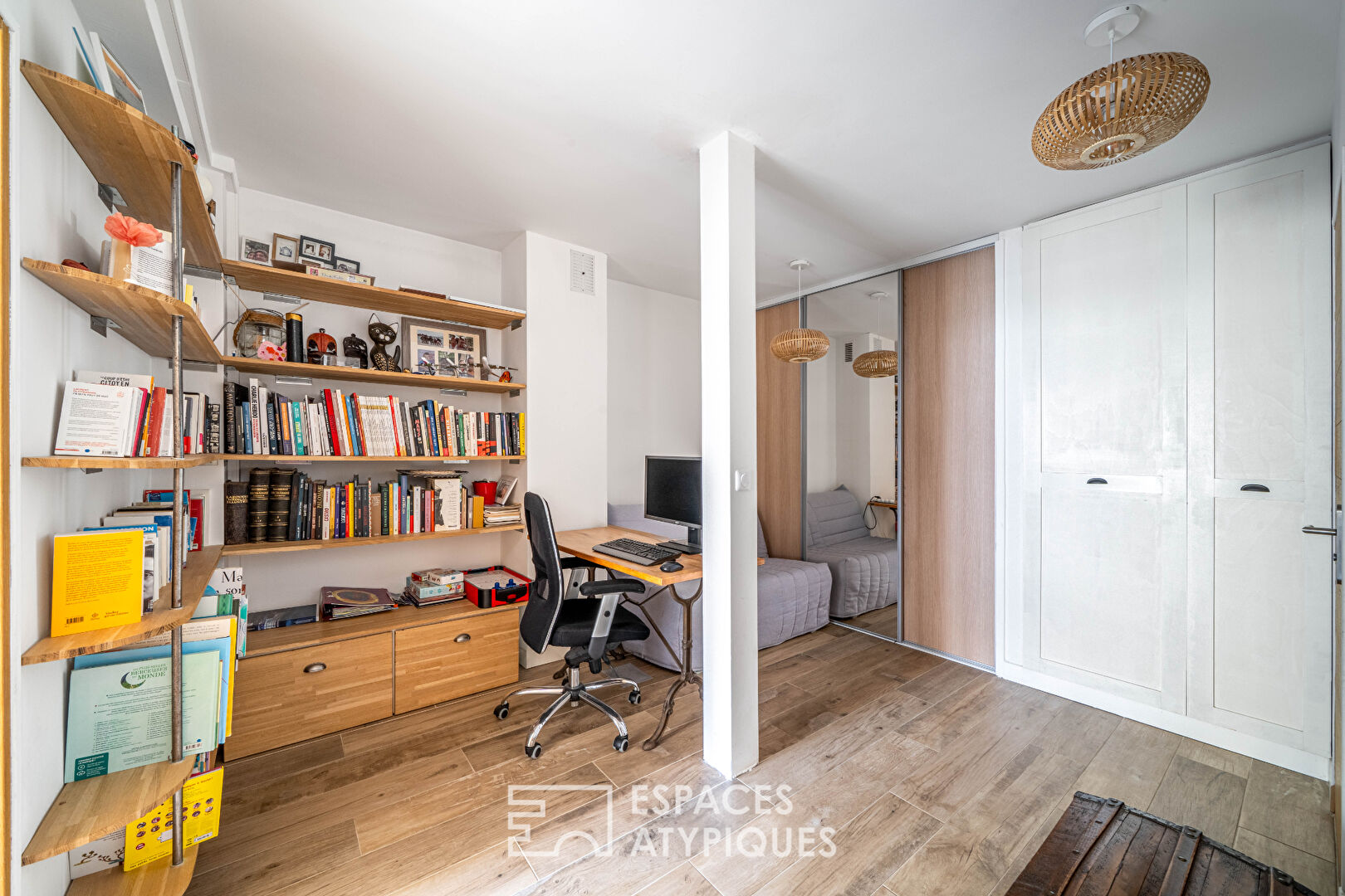 Appartement traversant avec balcon