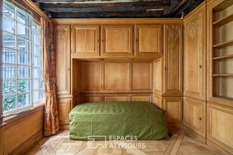 Rue de Verneuil – Studio / Pied à terre