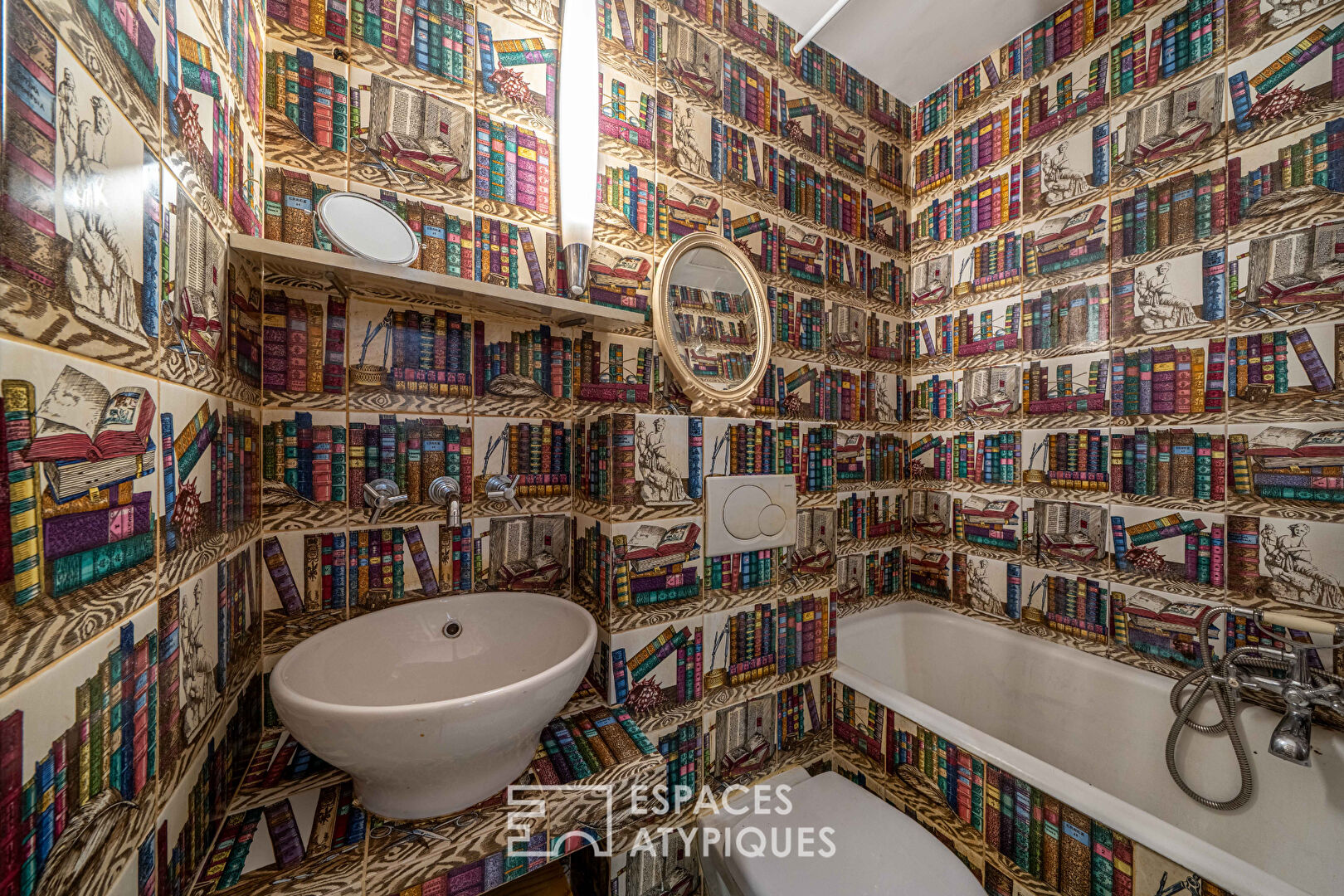 Rue de Verneuil – Studio / Pied à terre