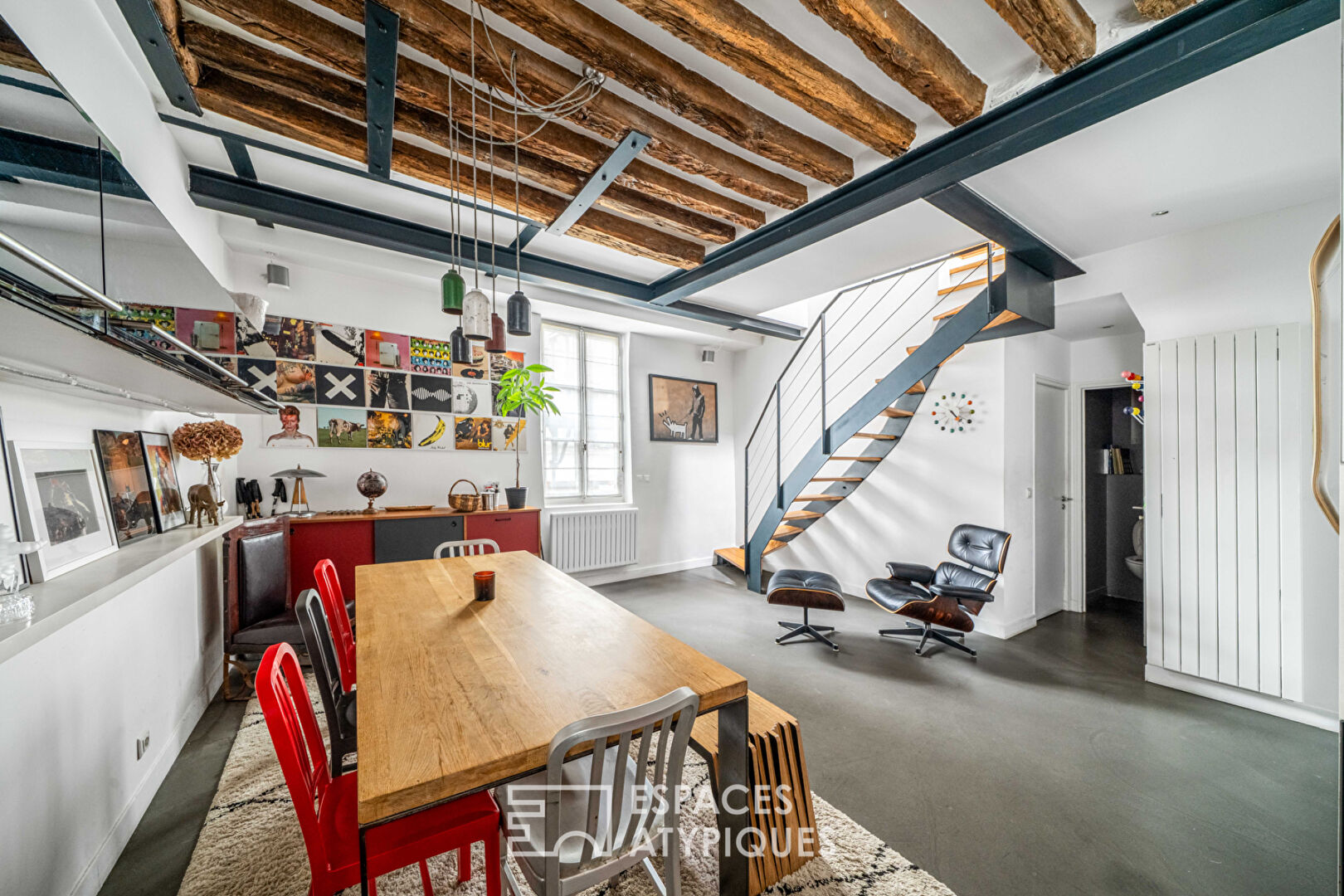 Duplex avec balcon rénové avec soin – Jardin des Plantes