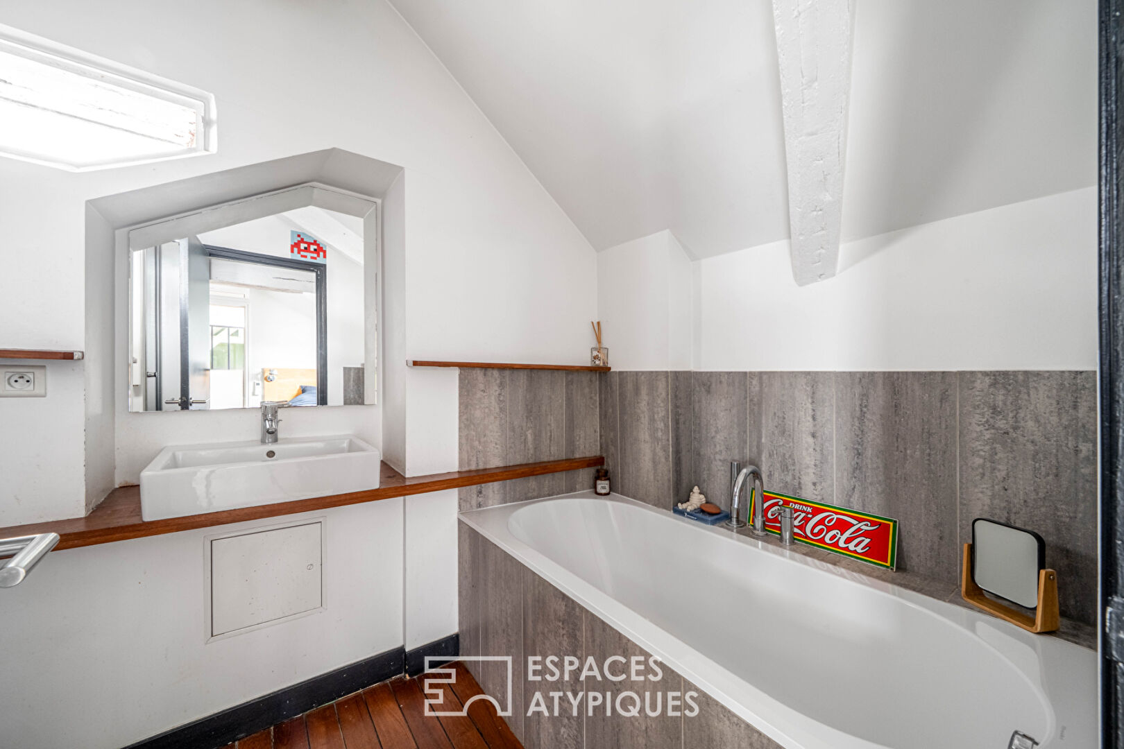 Duplex avec balcon rénové avec soin – Jardin des Plantes