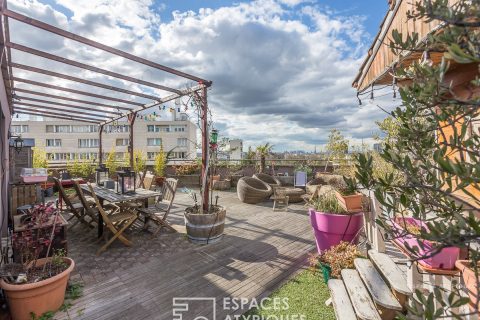 Rooftop with panoramic views