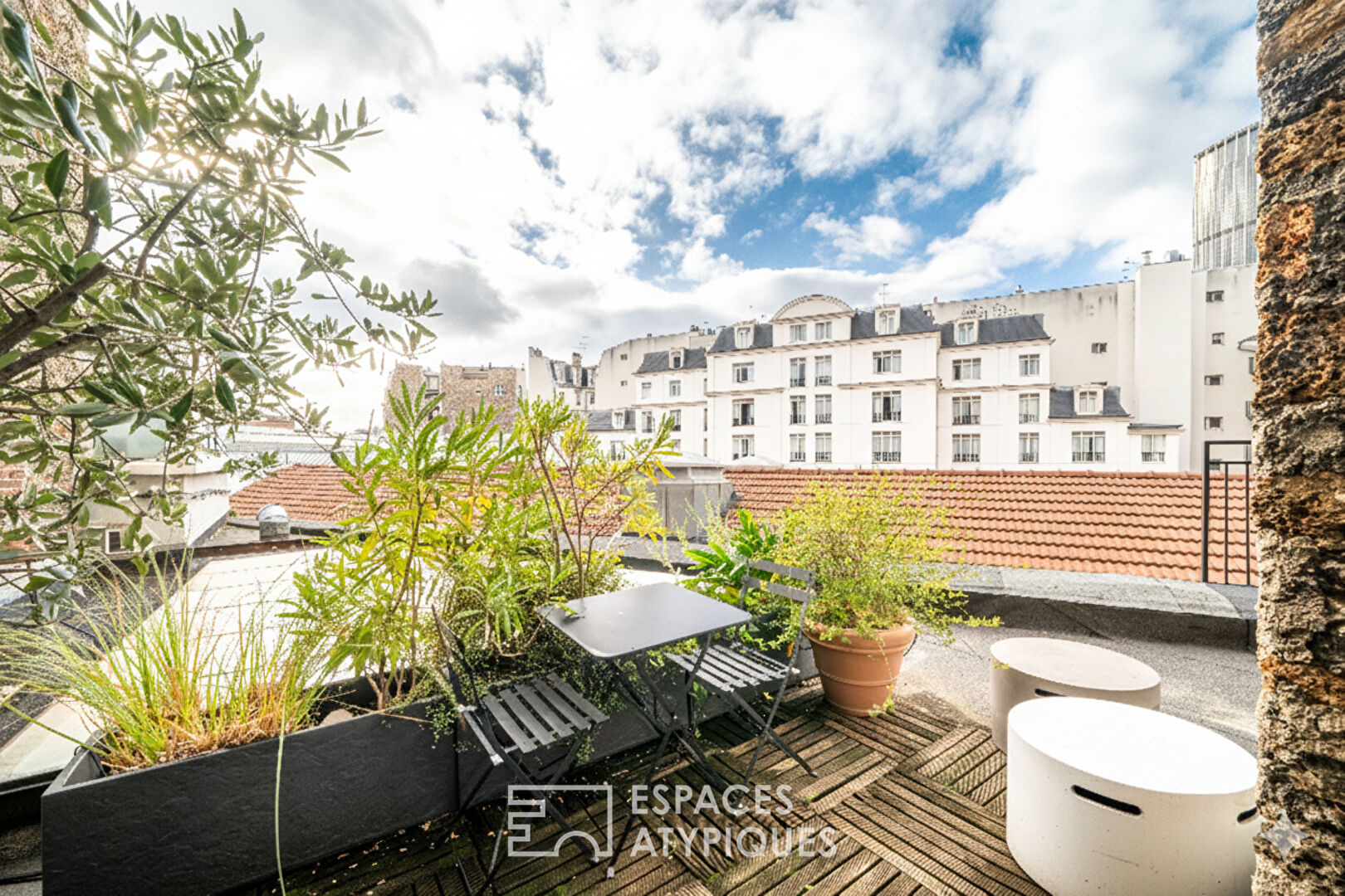 Artist studio in the Vavin/Montparnasse district