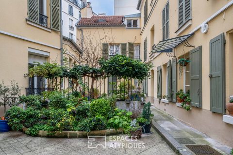 Maison-atelier avec cour intérieure, quartier Convention