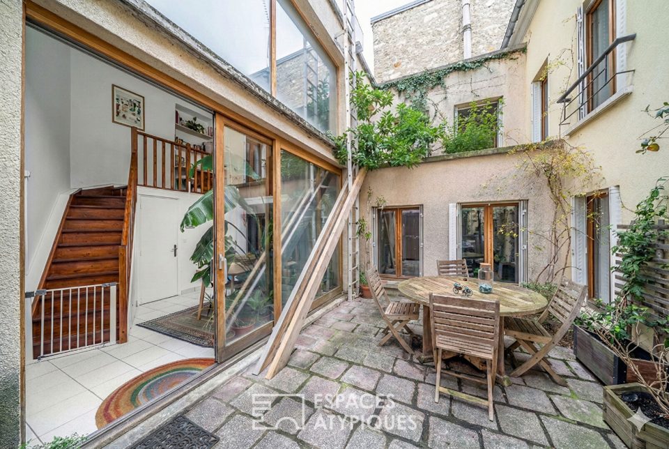 Maison-atelier avec cour intérieure, quartier Convention