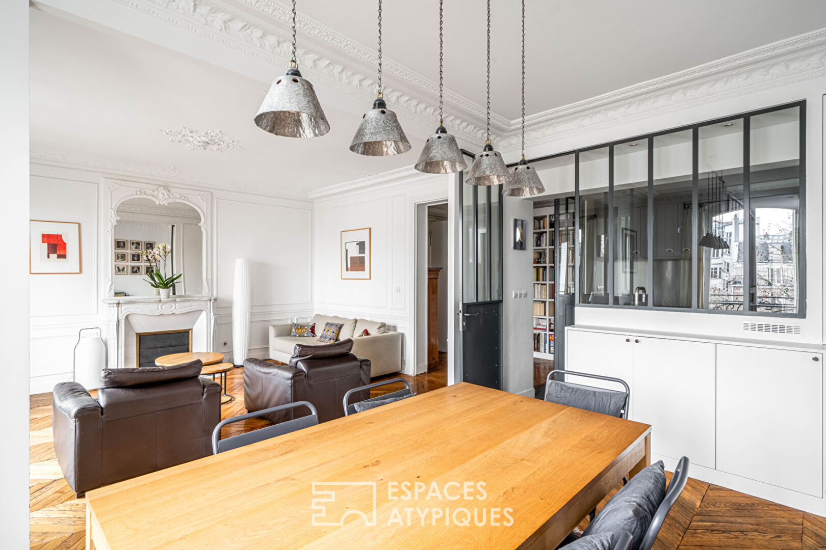 Appartement Art Déco rénové par architecte