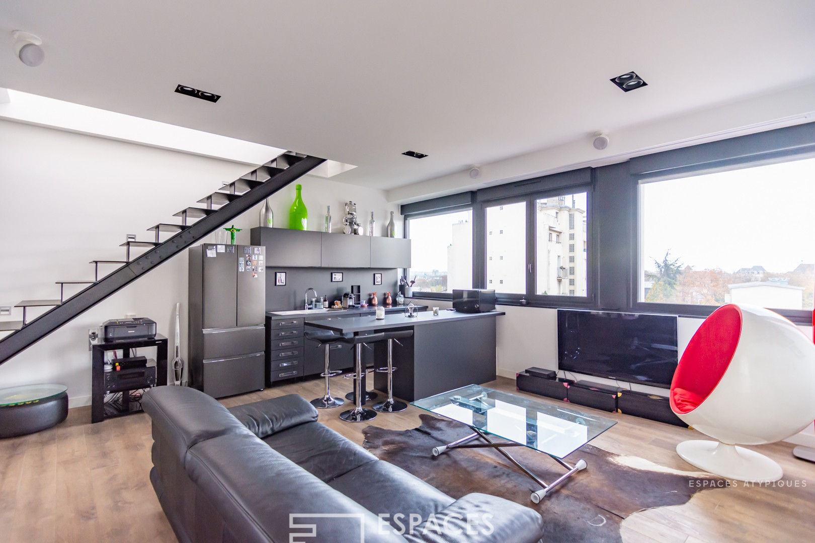 Architect apartment with roof terrace