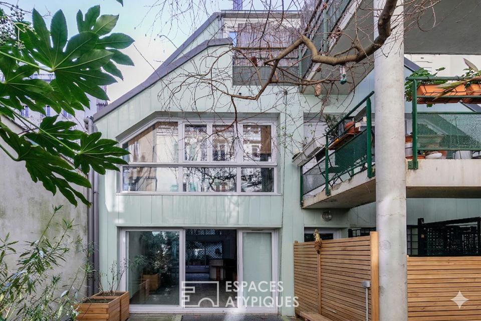 Immeuble atypique et architectural au coeur du 15ème arrondissement