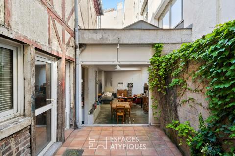 Loft avec verrières et cour secrète à la Butte aux Cailles