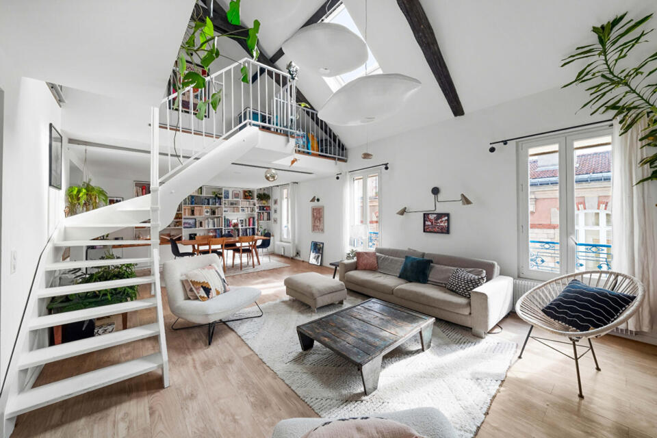 Comme une maison sous les toits