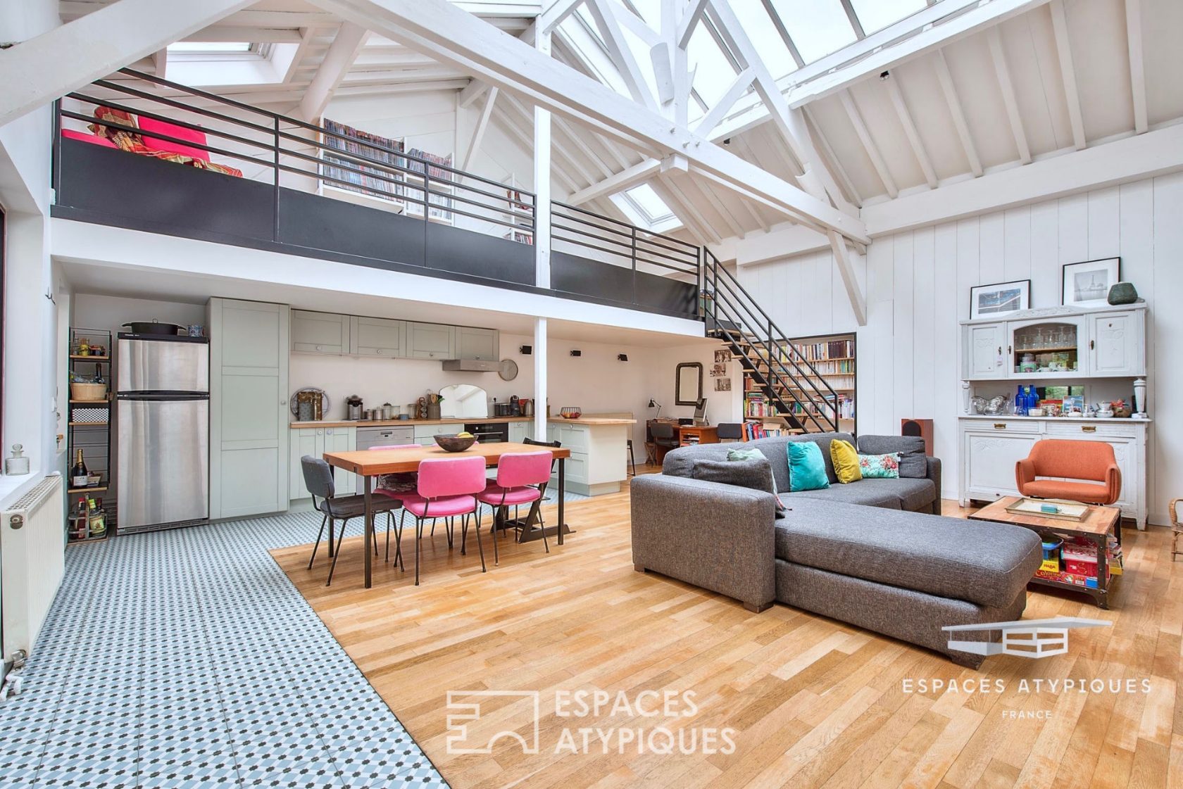 Family Loft House in Vincennes