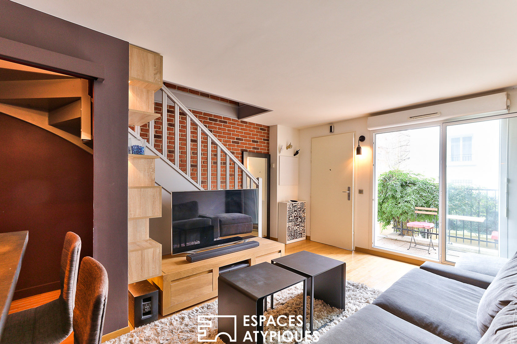 Duplex with terrace and garden