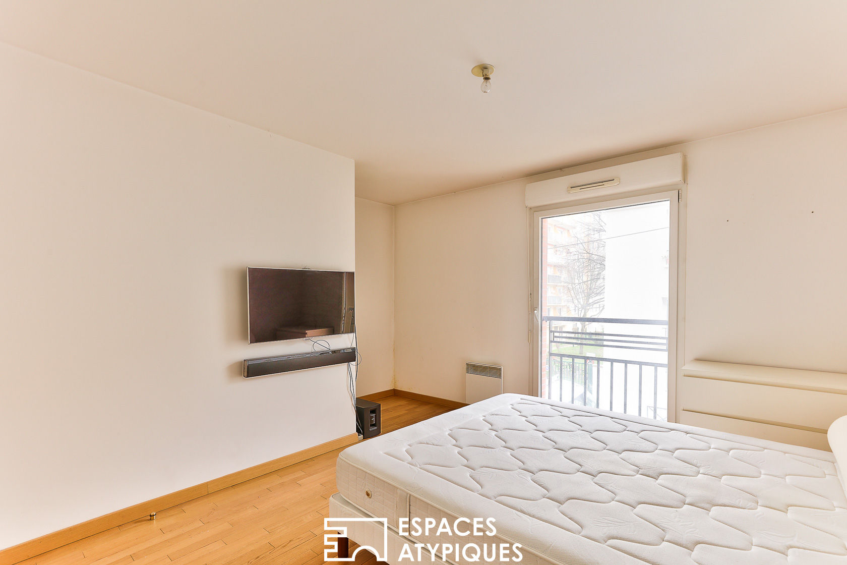 Duplex with terrace and garden