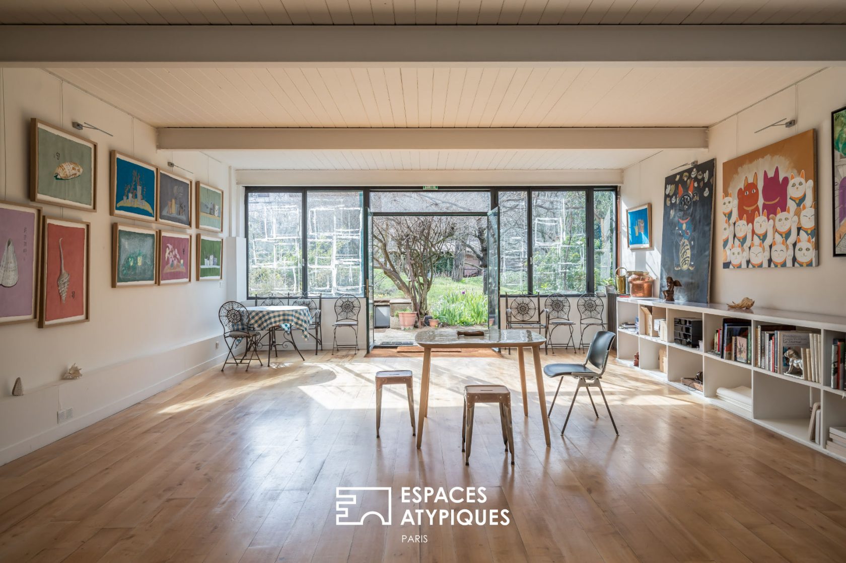Triplex loft with terrace in an old factory