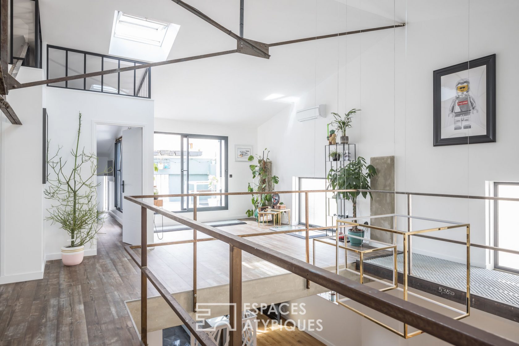 Duplex loft with terrace