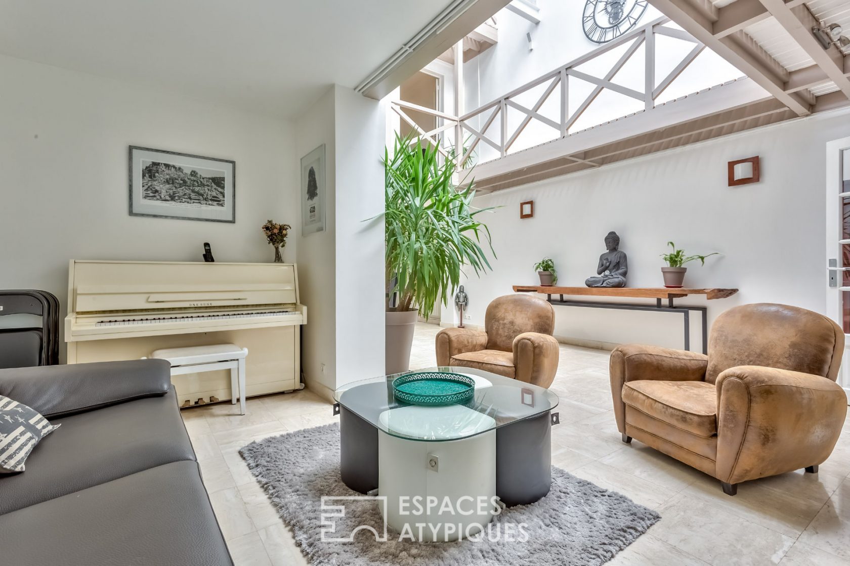 Maison d’architecte dans un ancien hôtel
