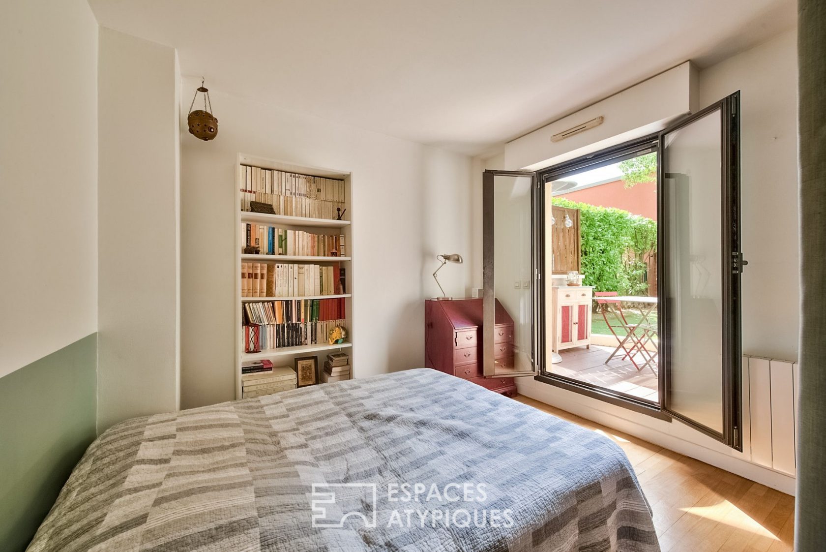 Triplex with garden near the Bois de Vincennes