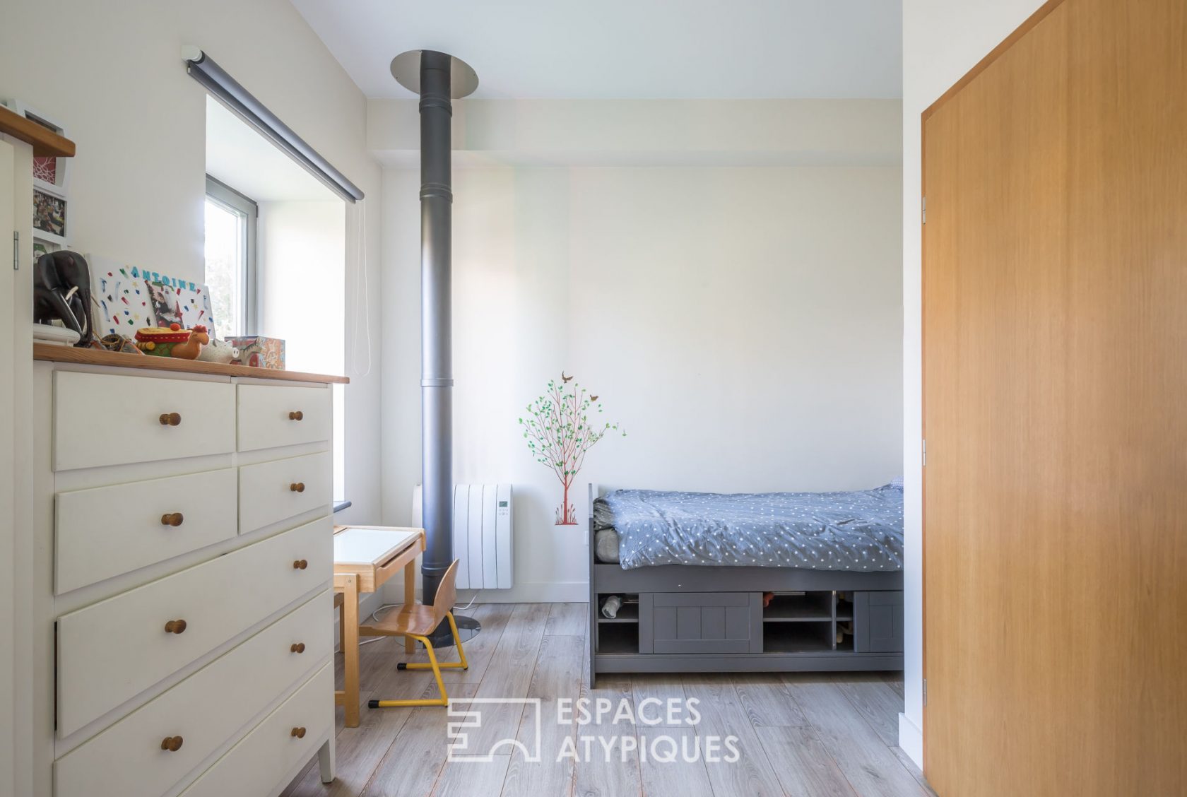 House with terrace and garden reviewed by architect