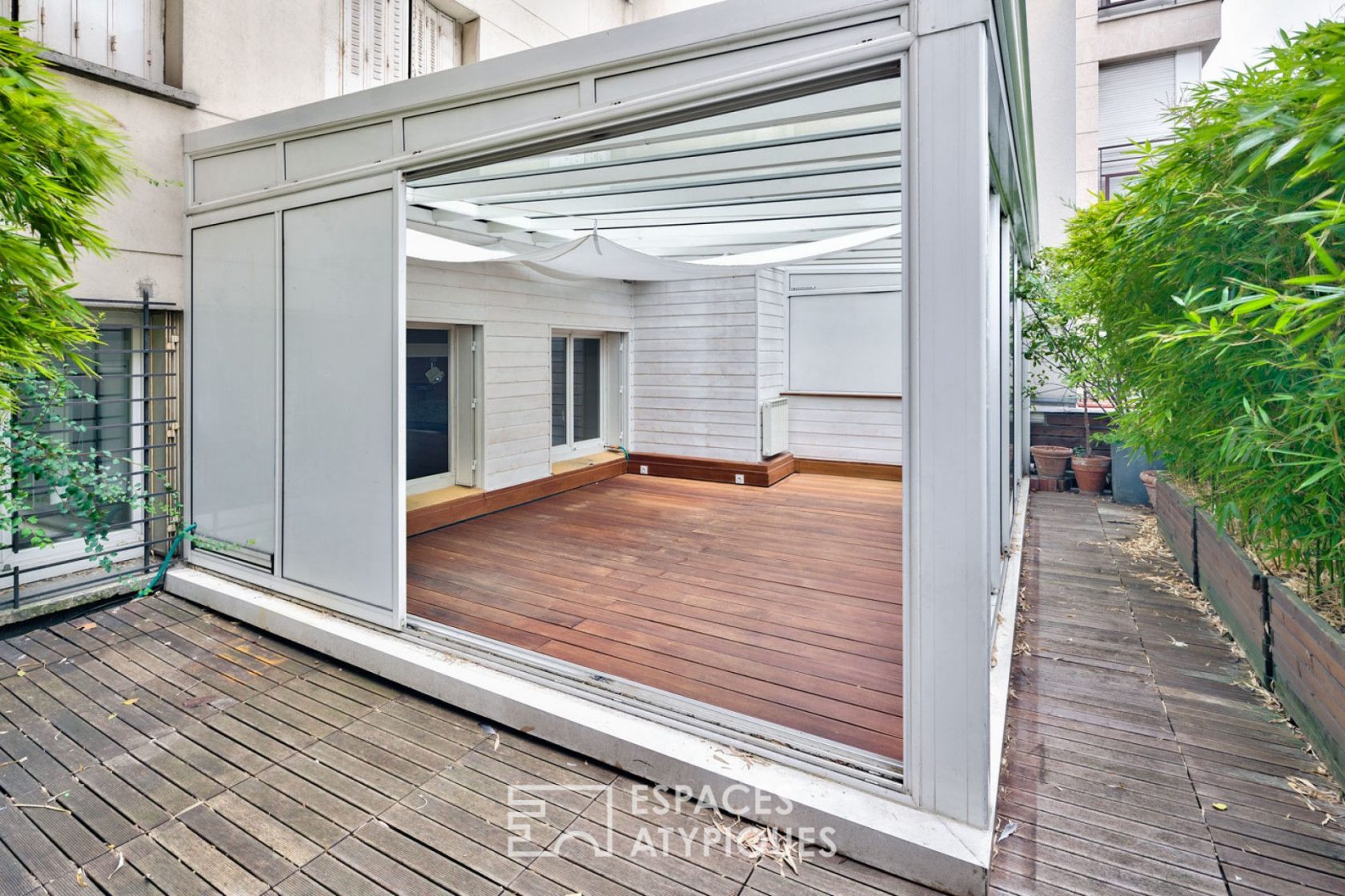 Loft spirit with glass roof and terrace