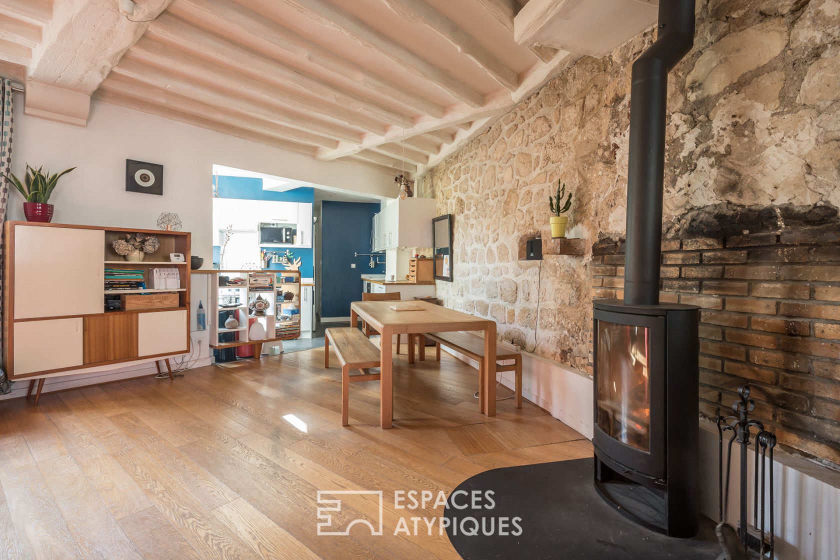 Loft spirit with the charm of the old