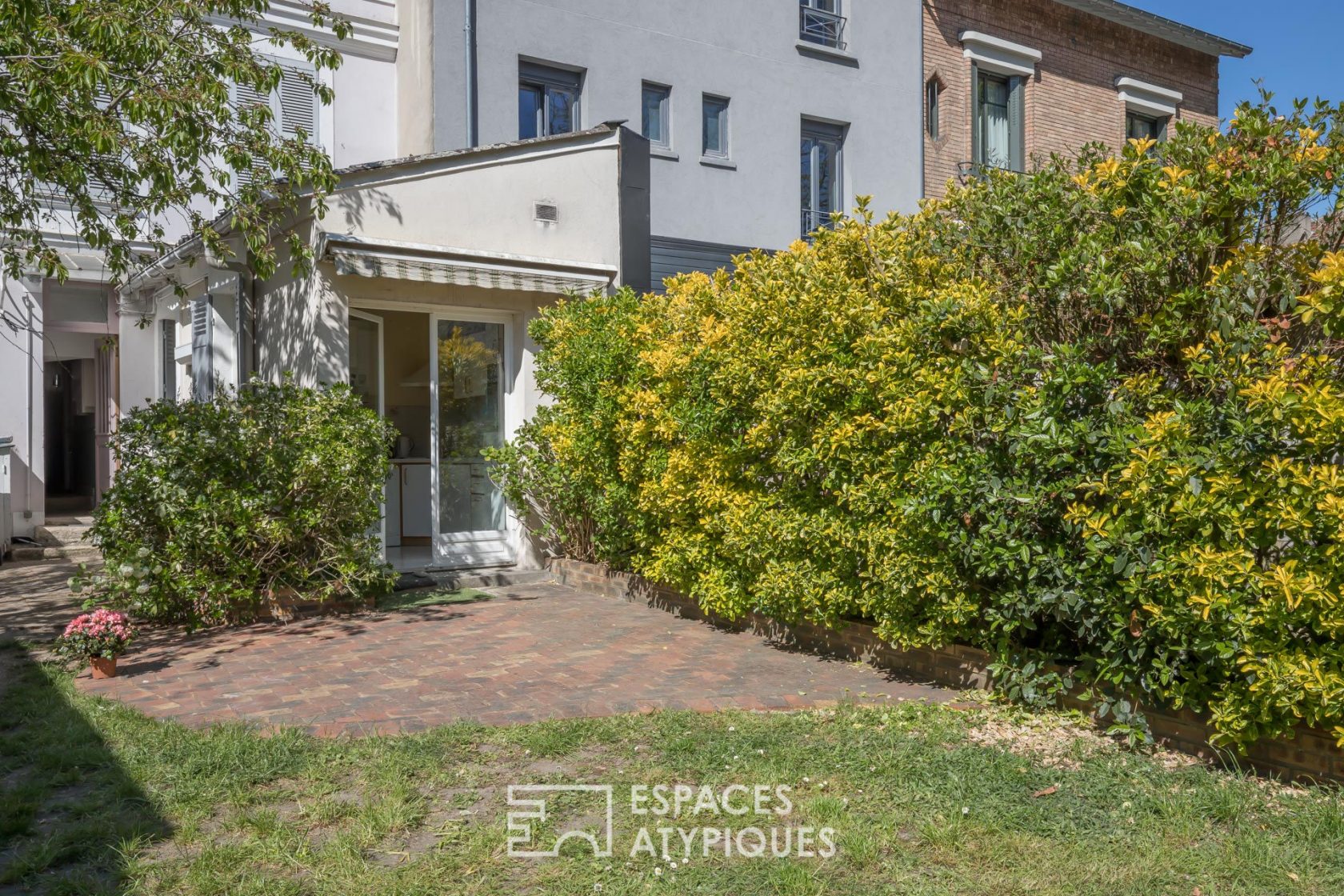 Appartement traversant avec jardin