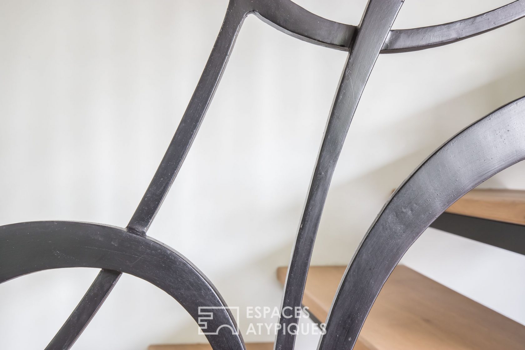 Duplex in a former artist’s studio from the 1930s
