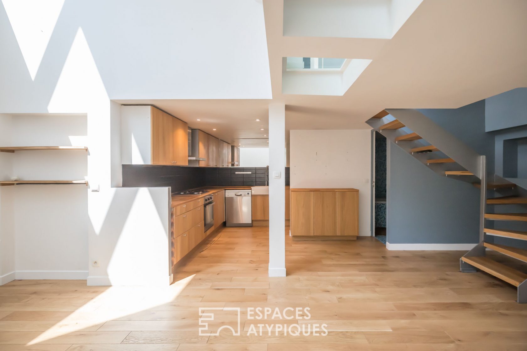 Duplex loft in a former printing house