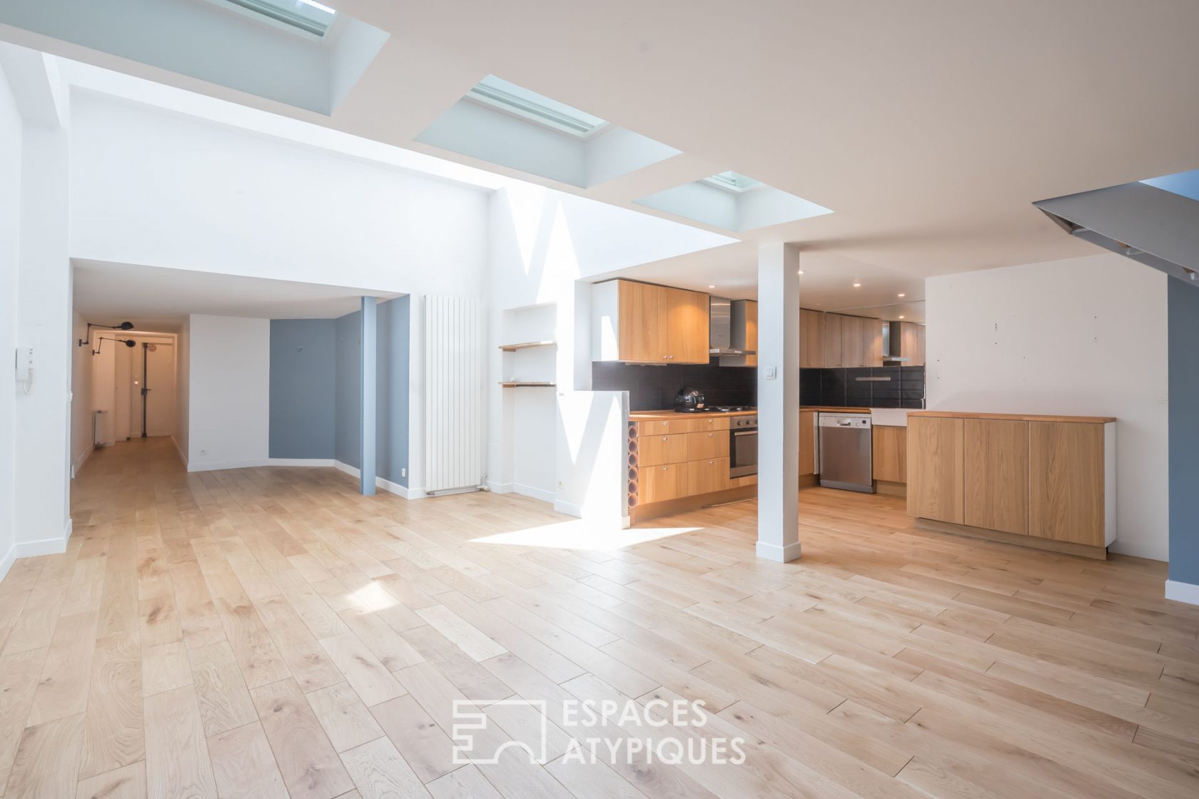 Duplex loft in a former printing house