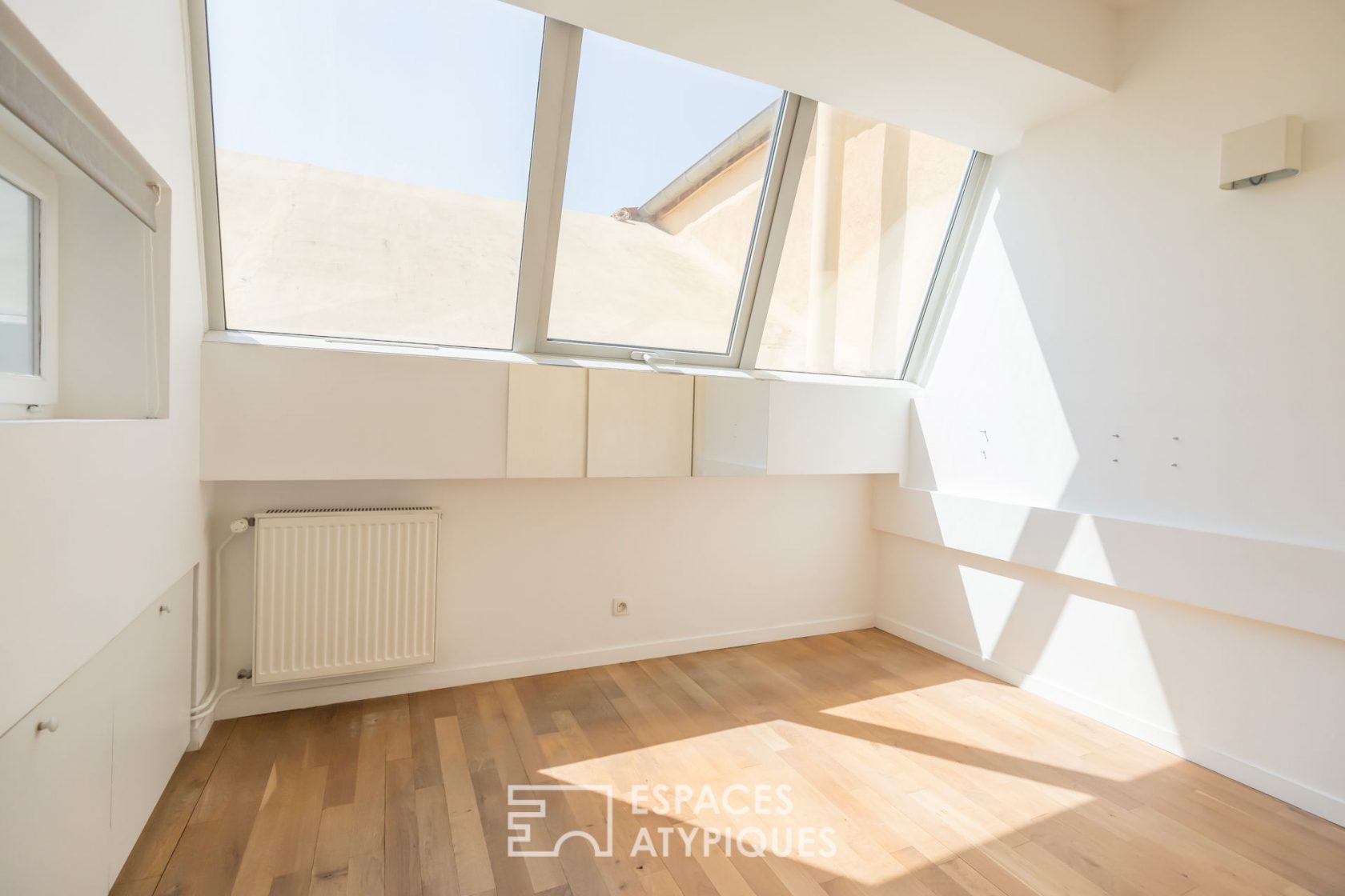 Duplex loft in a former printing house