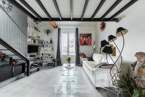 Contemporary duplex on the top floor