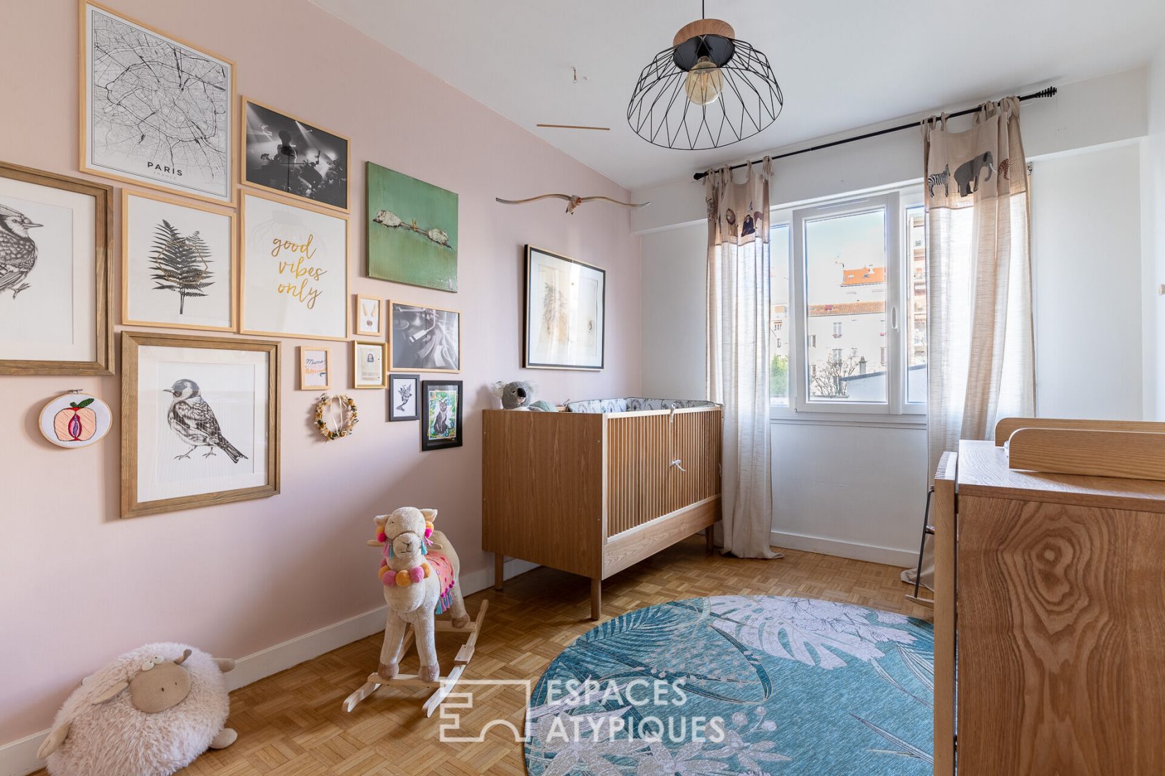 Family apartment with balcony near the Bois de Vincennes
