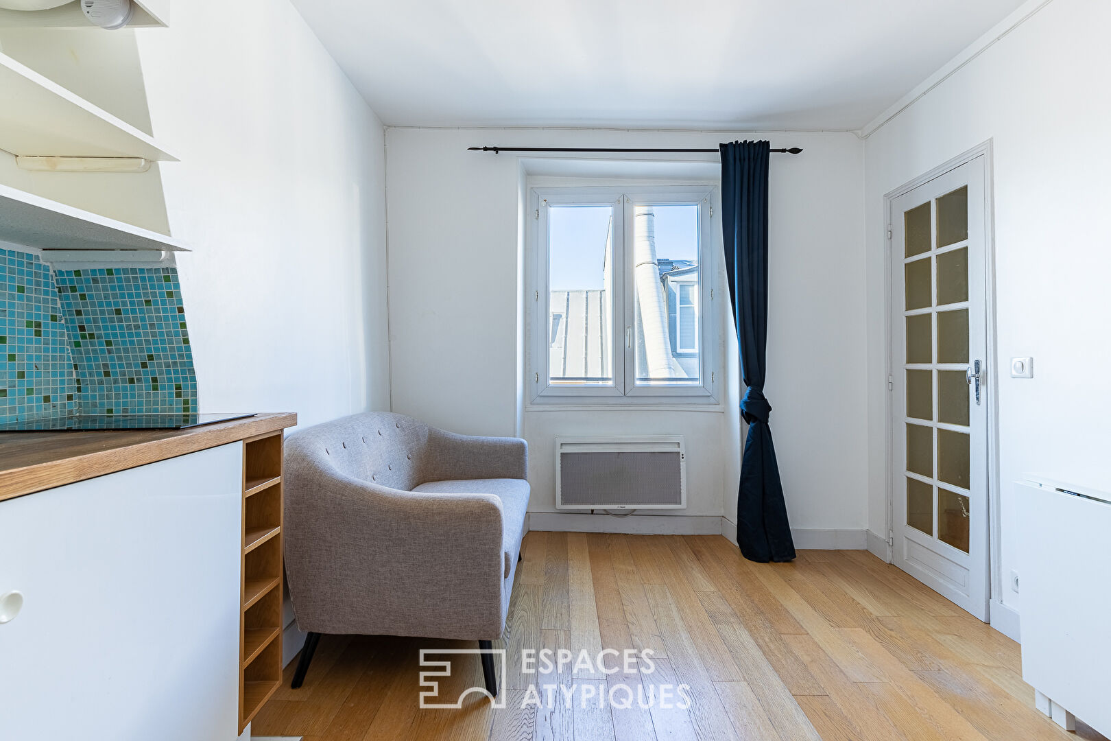 Top floor apartment close to the Saint-Sulpice church