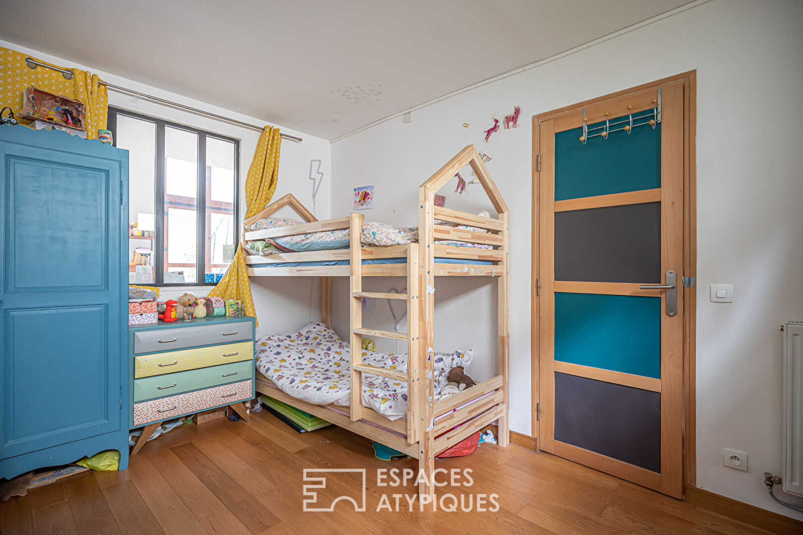Duplex crossing with garden in a Bertheau factory