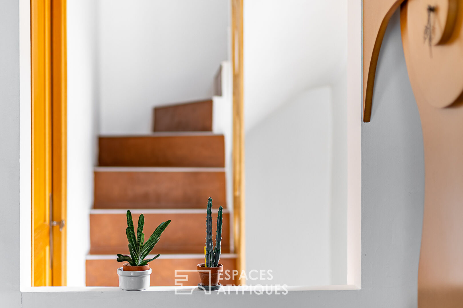 House revisited by architect with garden, terrace and outbuilding
