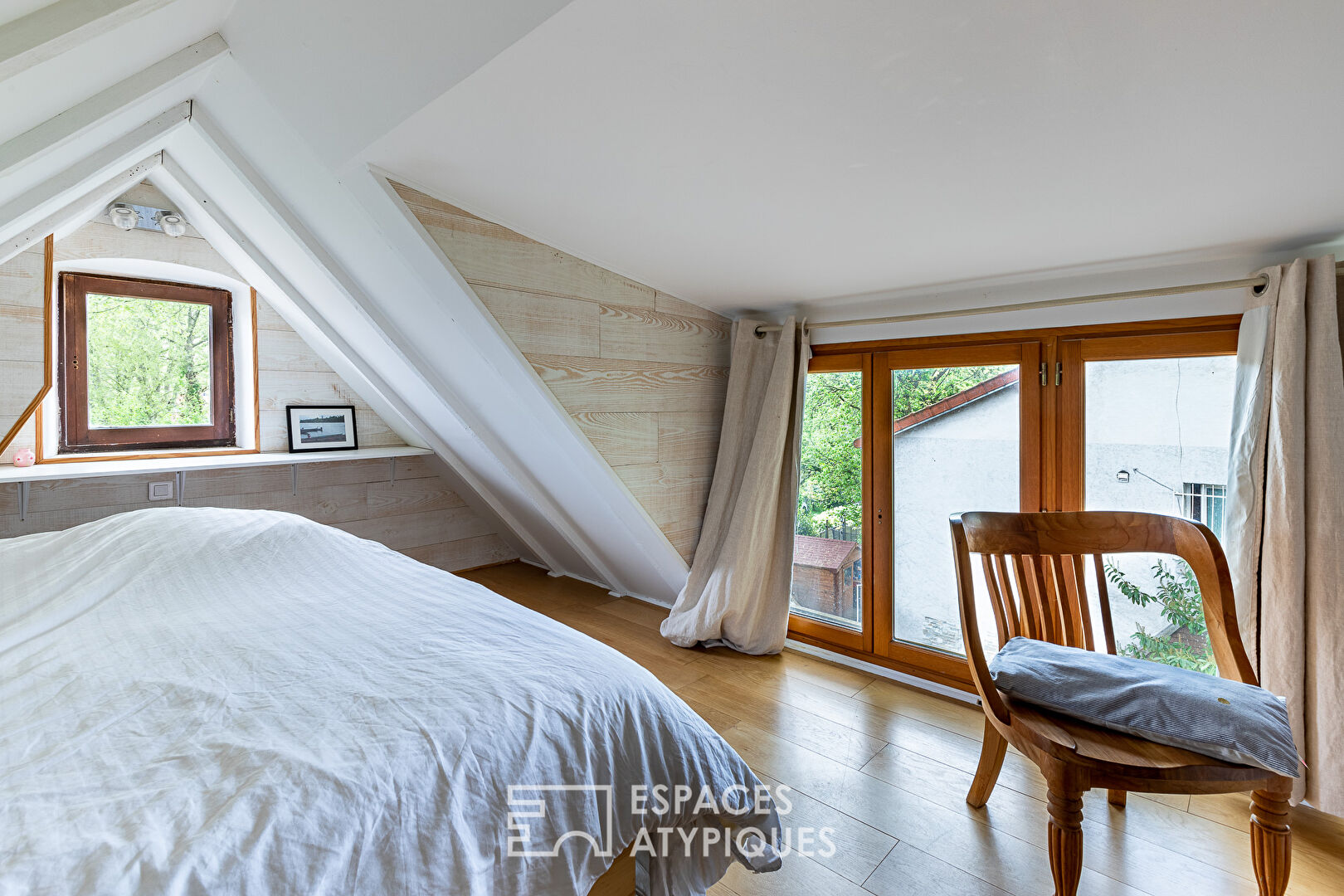 Maison familiale avec dépendance et ponton privé sur l’Ile Sainte Catherine
