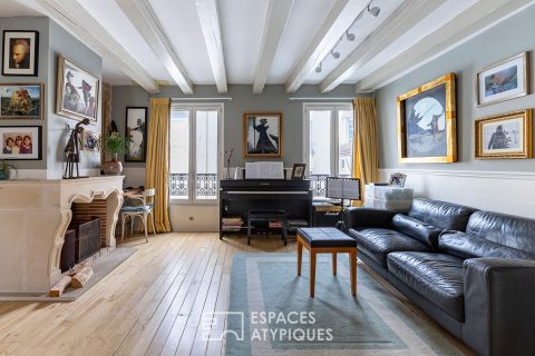 Duplex traversant avec terrasse en coeur de ville