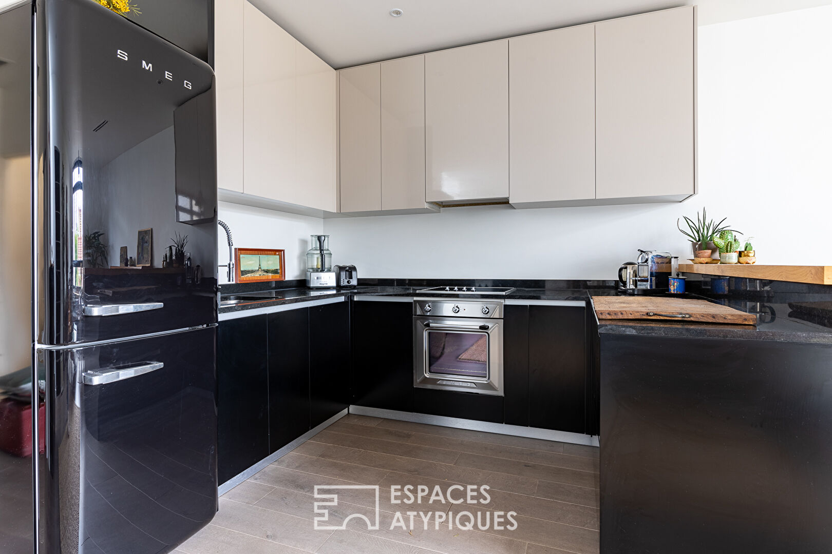 Loft contemporain avec toit-terrasse