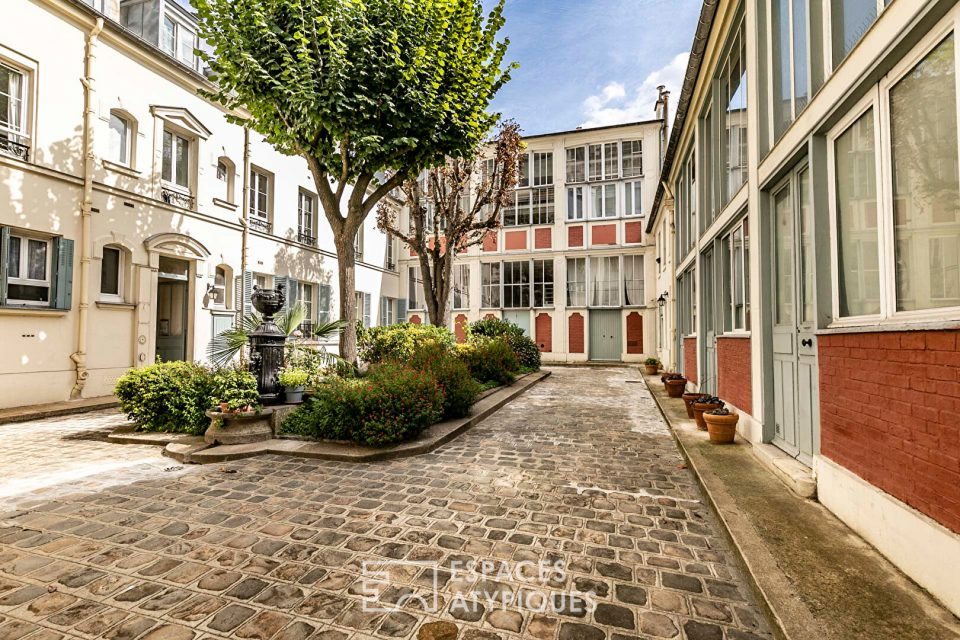 75005 PARIS - Bel atelier d'artiste à deux pas du Luxembourg - Réf. 3885EP
