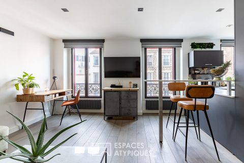 Contemporary apartment at the gates of Paris