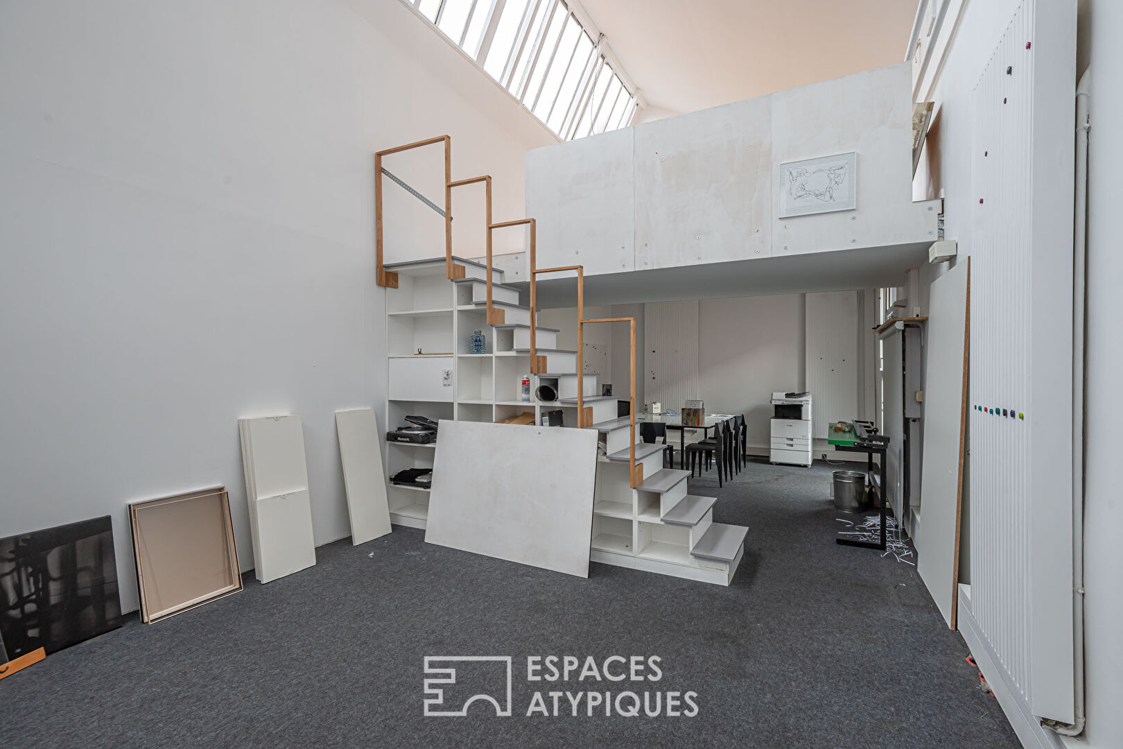 Ancien atelier avec toit terrasse