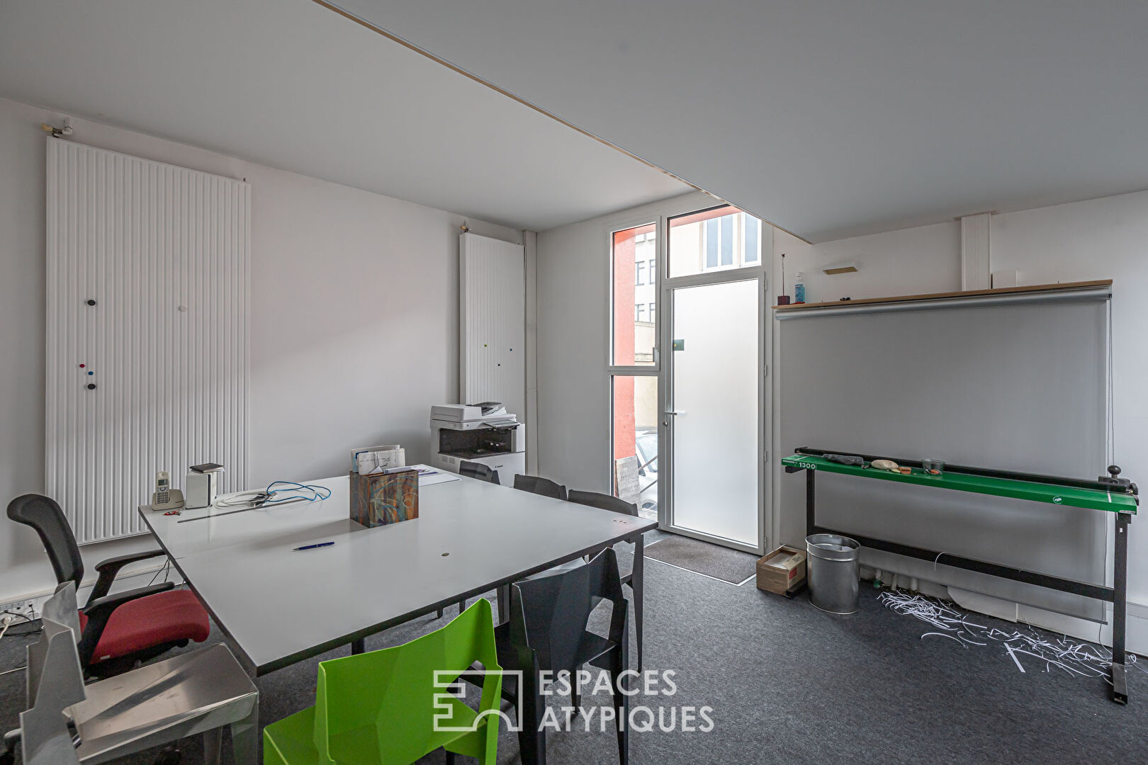 Ancien atelier avec toit terrasse