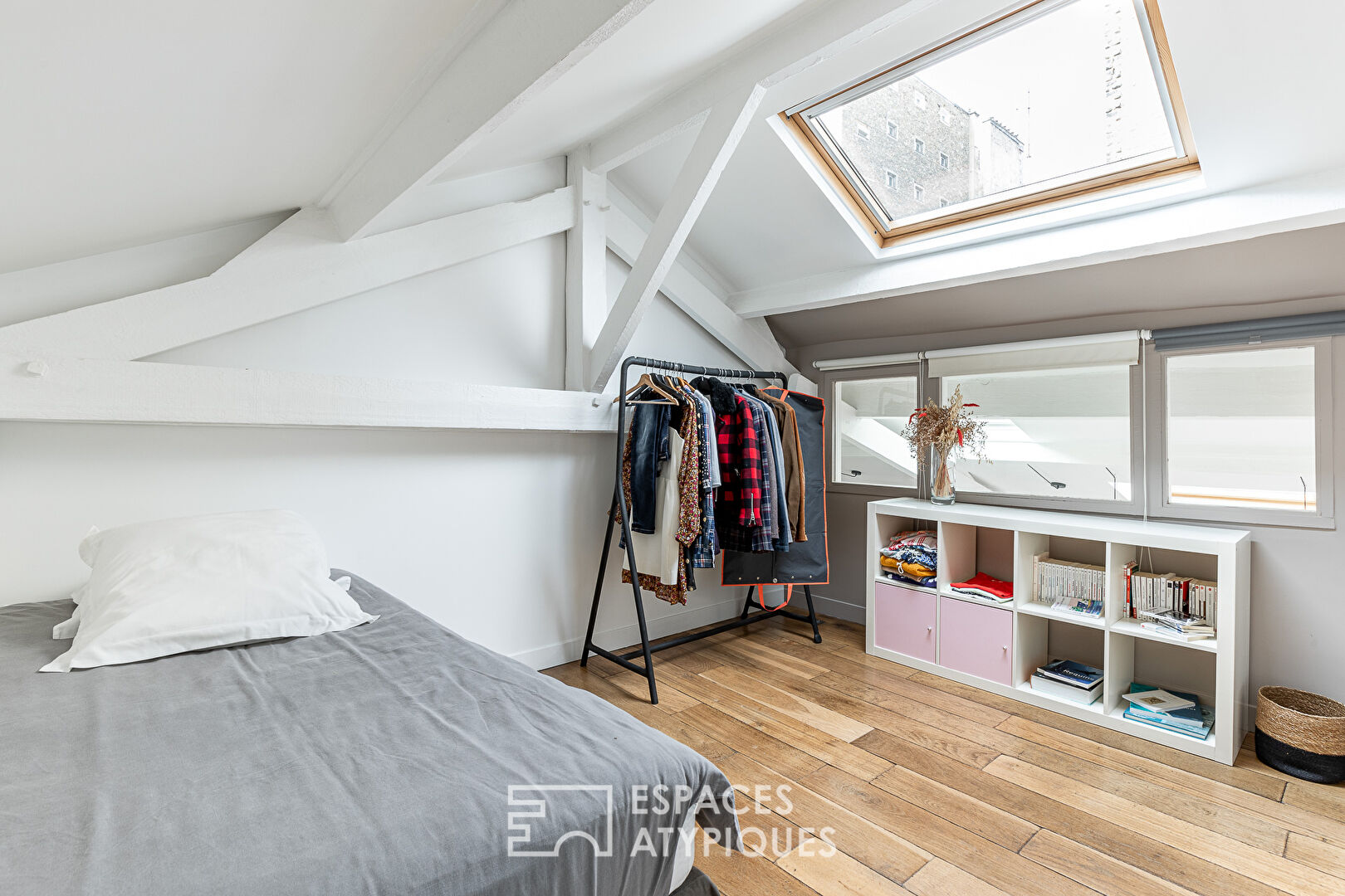 Former cabinetmaker’s workshop transformed into a family loft.