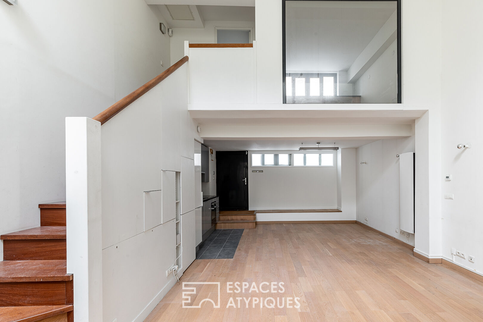 Maison-loft avec terrasse