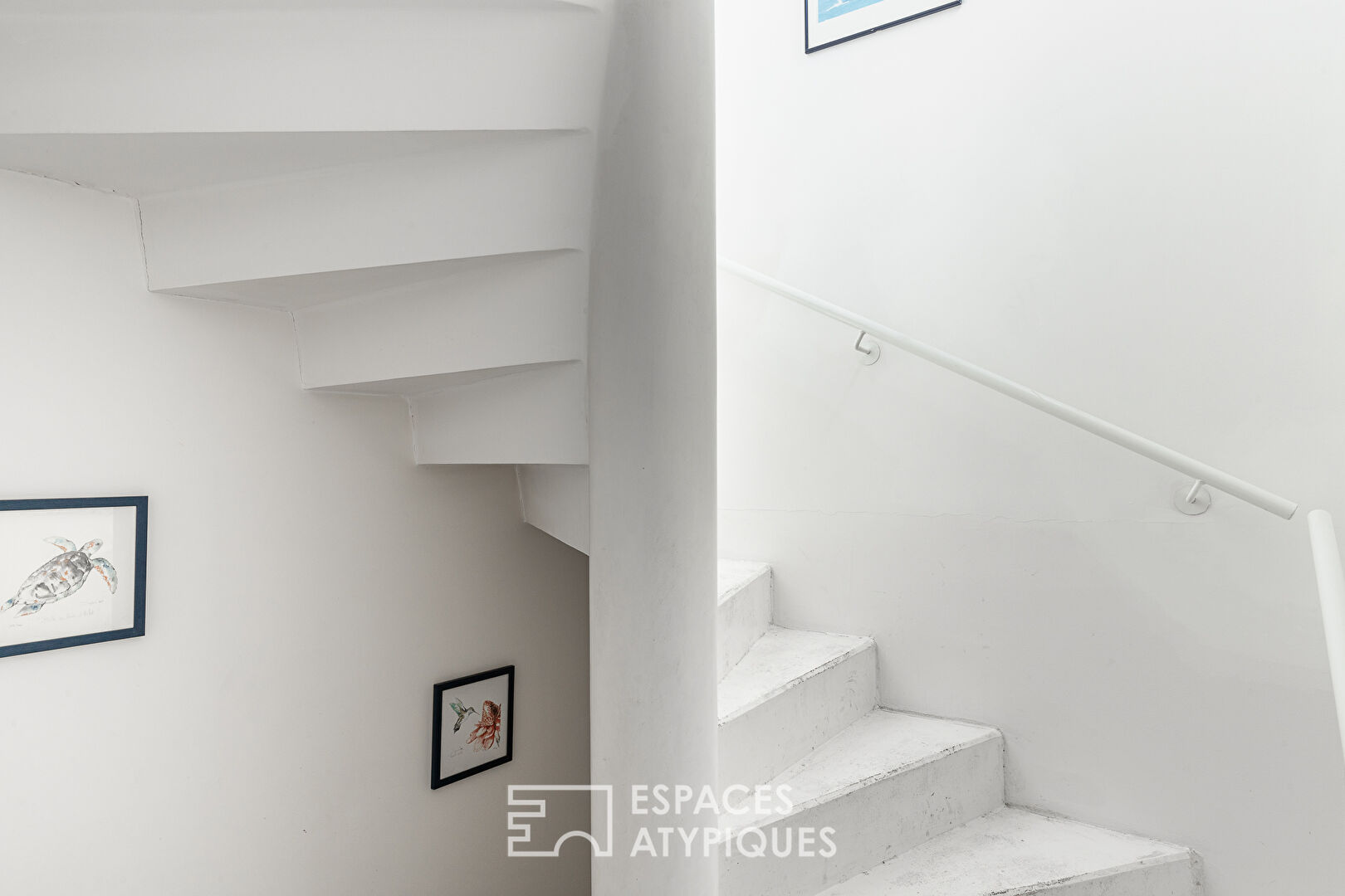 Triplex avec terrasse en dernier étage