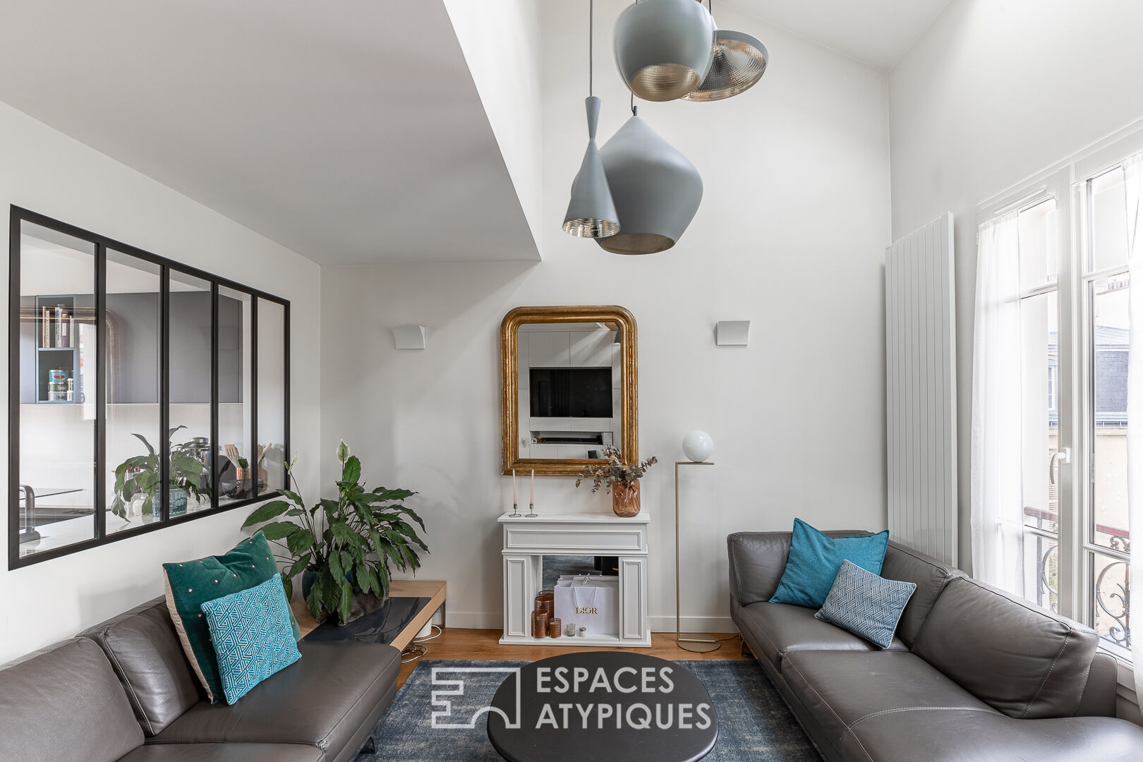 Duplex comme une maison en dernier étage refait par architecte