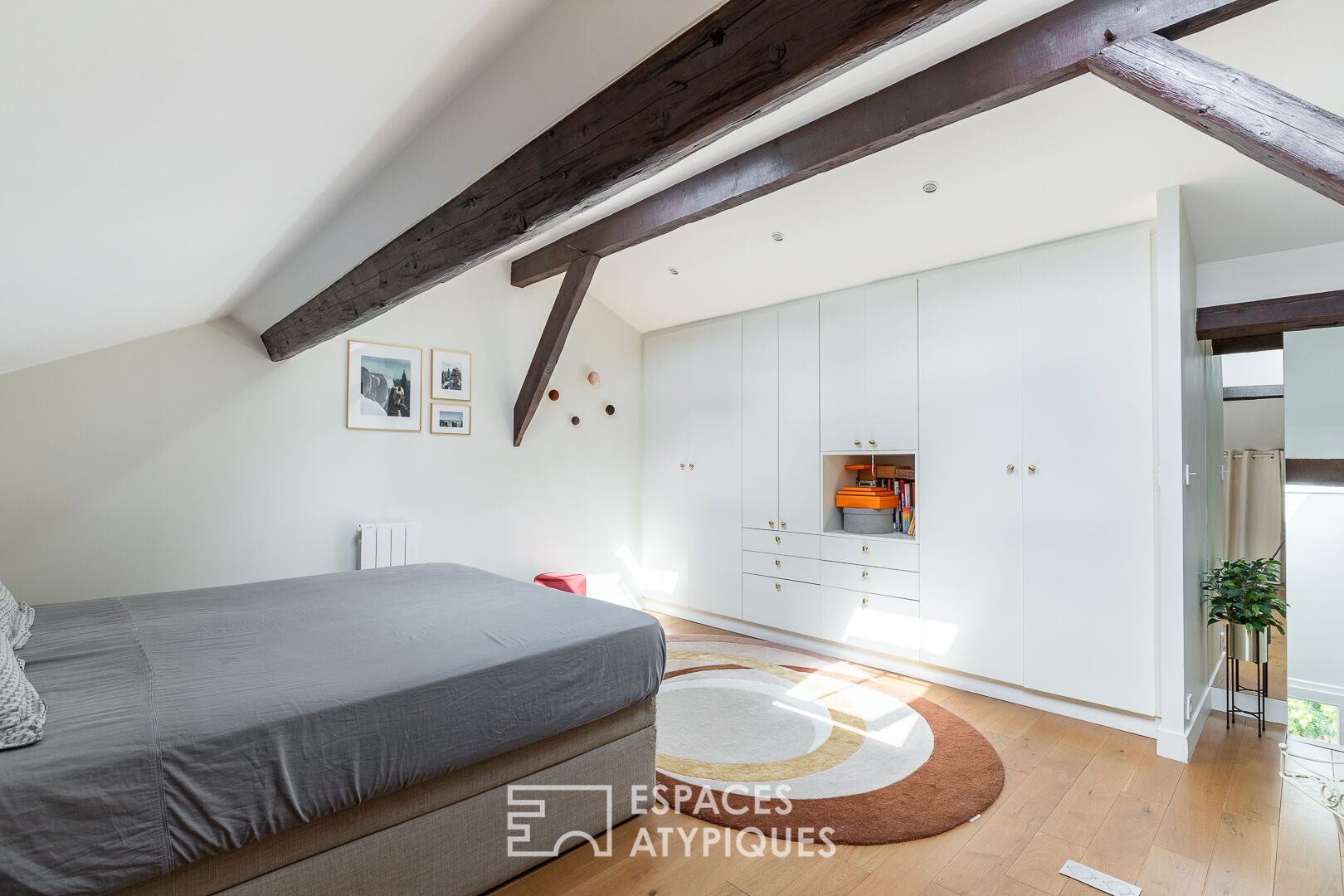 Duplex comme une maison en dernier étage refait par architecte