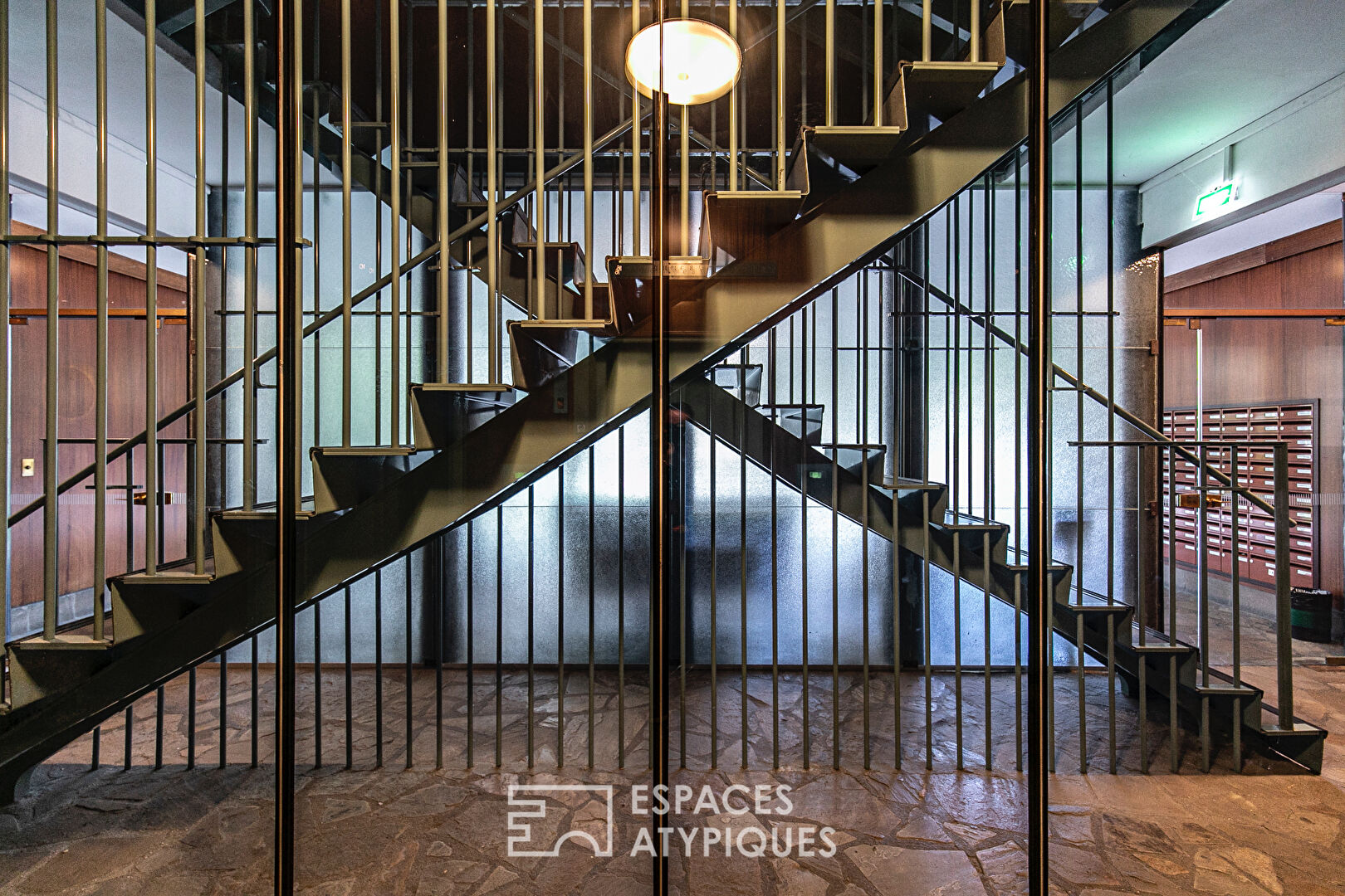 Apartment near Gobelins in an architect-designed building