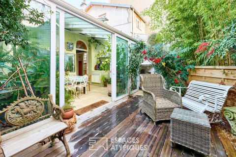 Paris 14ème, face à la coulée verte, maison avec jardin et atelier indépendant