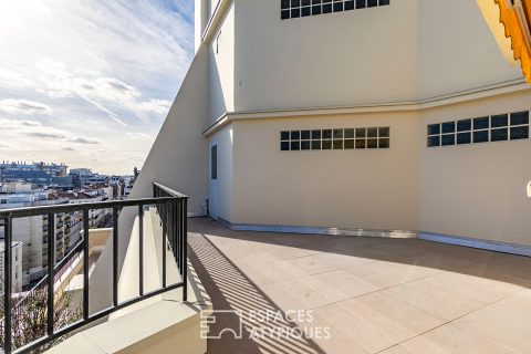 Alésia, near Montsouris park, high floor with terrace, balcony and triple exposure