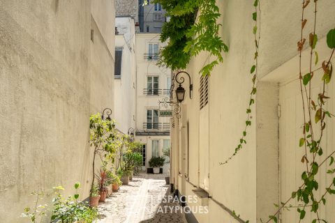 Gros-Caillou district, Invalides, duplex family apartment with garden
